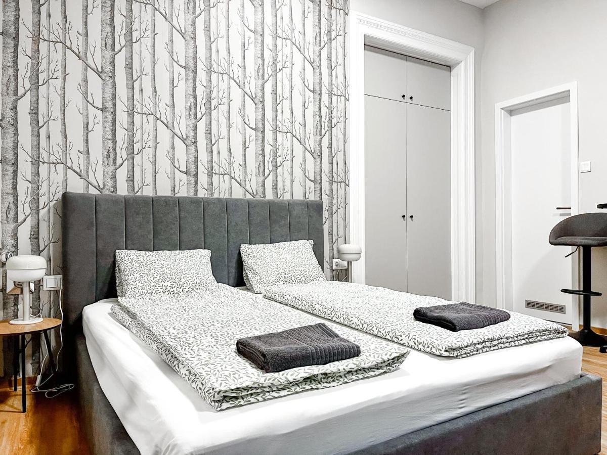 T32 Central Modern Suites Budapeste Exterior foto