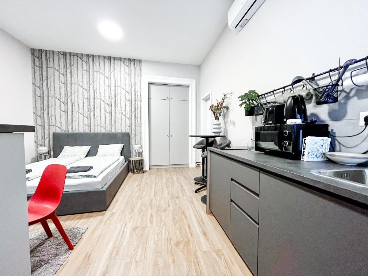 T32 Central Modern Suites Budapeste Exterior foto