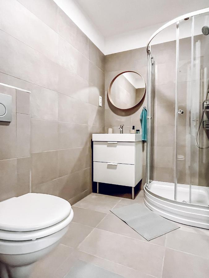 T32 Central Modern Suites Budapeste Exterior foto