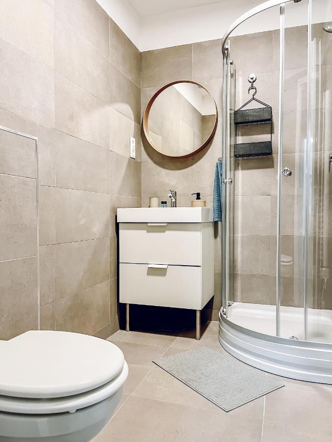 T32 Central Modern Suites Budapeste Exterior foto